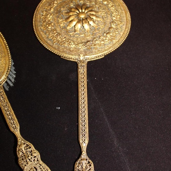 Vanity Set Vintage Five Piece Brass - Picture 4 of 14